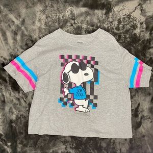 Peanuts Snoopy crop top